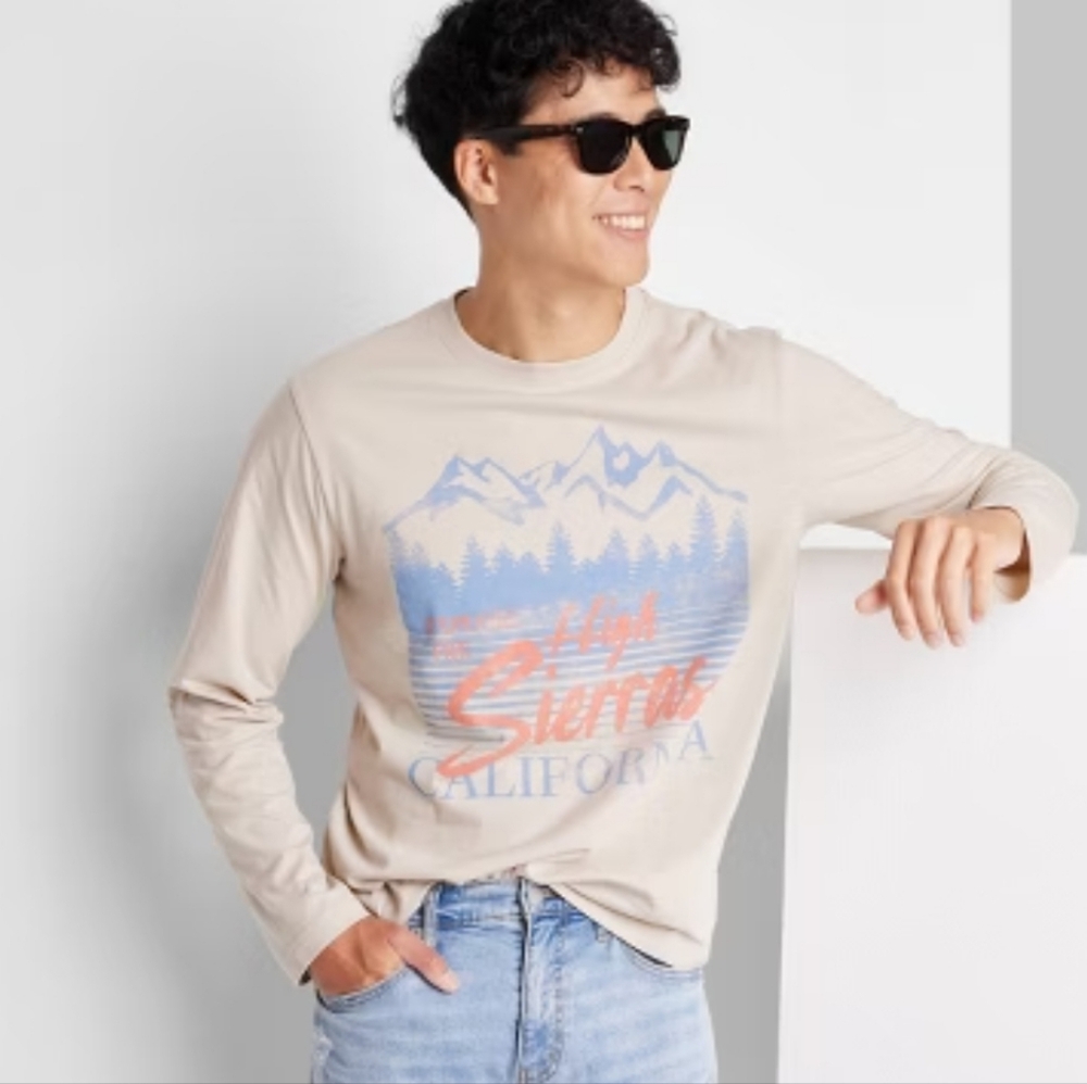 NWT regular fit crewneck long sleeve tshirt original Use